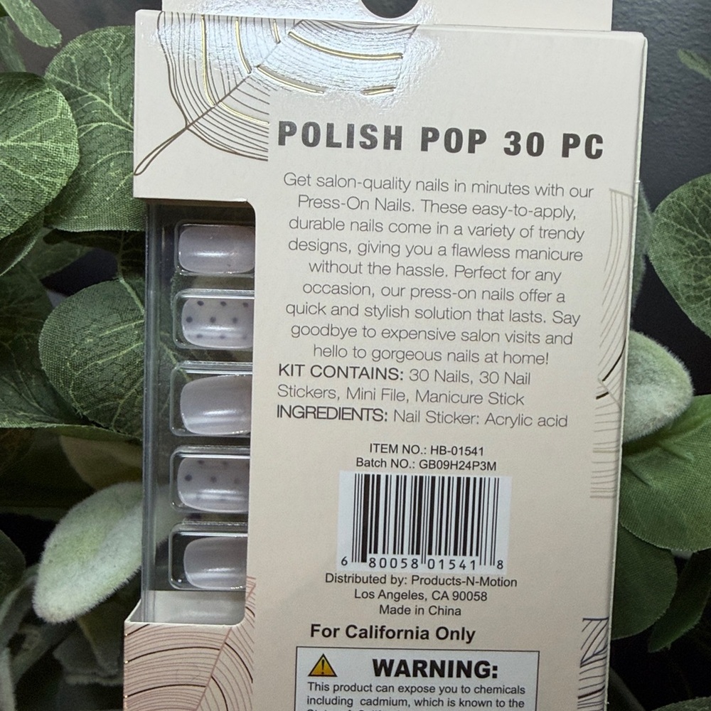 Polish Pop 30 Pc Set - Black and White - Picture 5 of 5